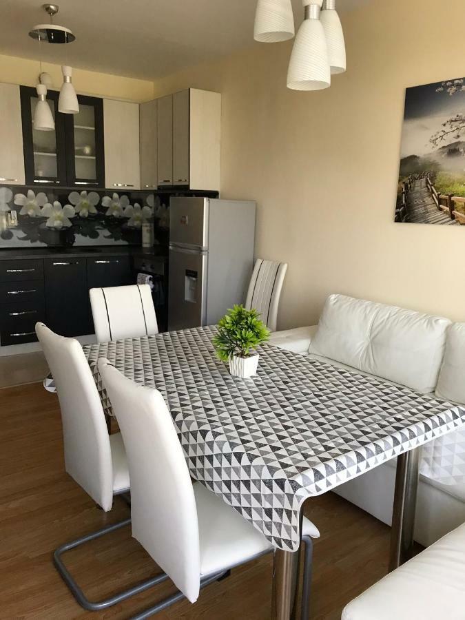 Elite Apartment Pomorie Luaran gambar